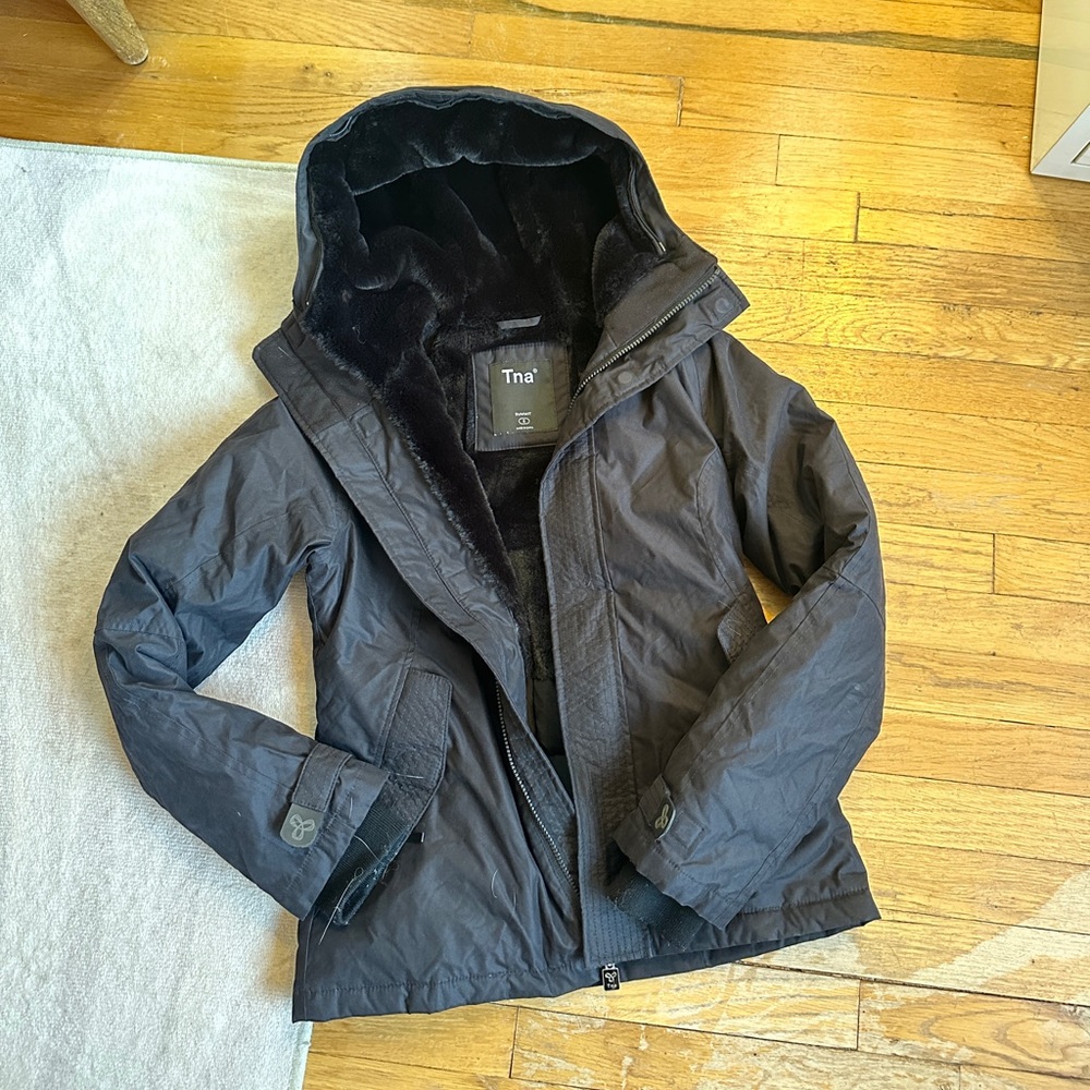 TNA SKI JACKET